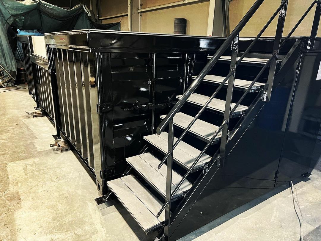 20ft Shipping Container Swimming Pool with Convenient Side Staircase - Image 5