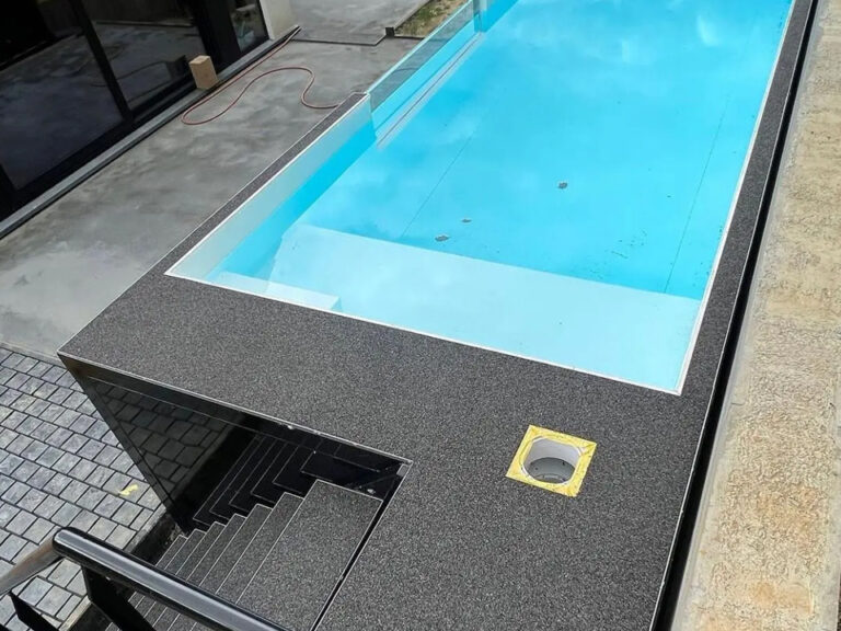 20ft Shipping Container Swimming Pool with Convenient Side Staircase - Image 3